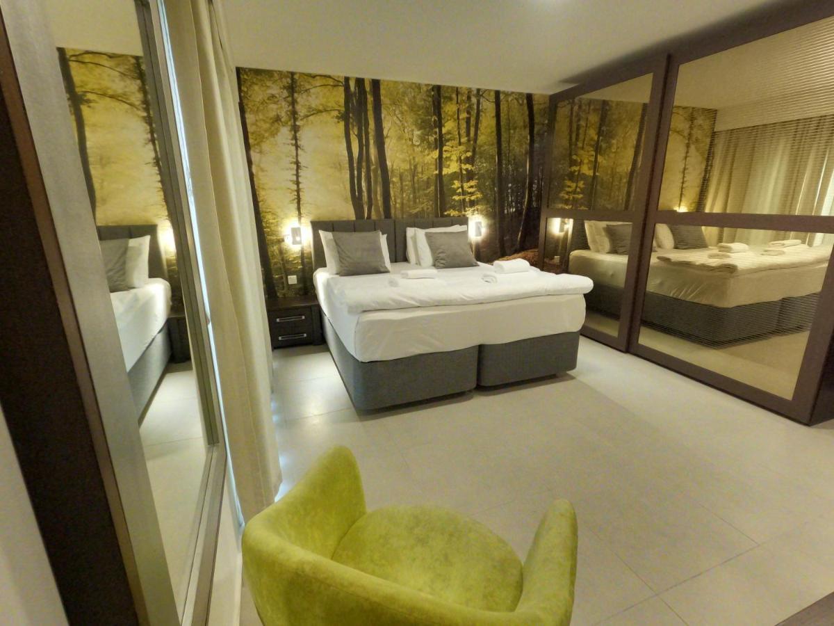 Korzo Suites St. Julian'S Exteriér fotografie