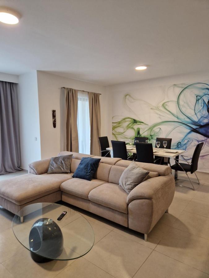 Korzo Suites St. Julian'S Exteriér fotografie