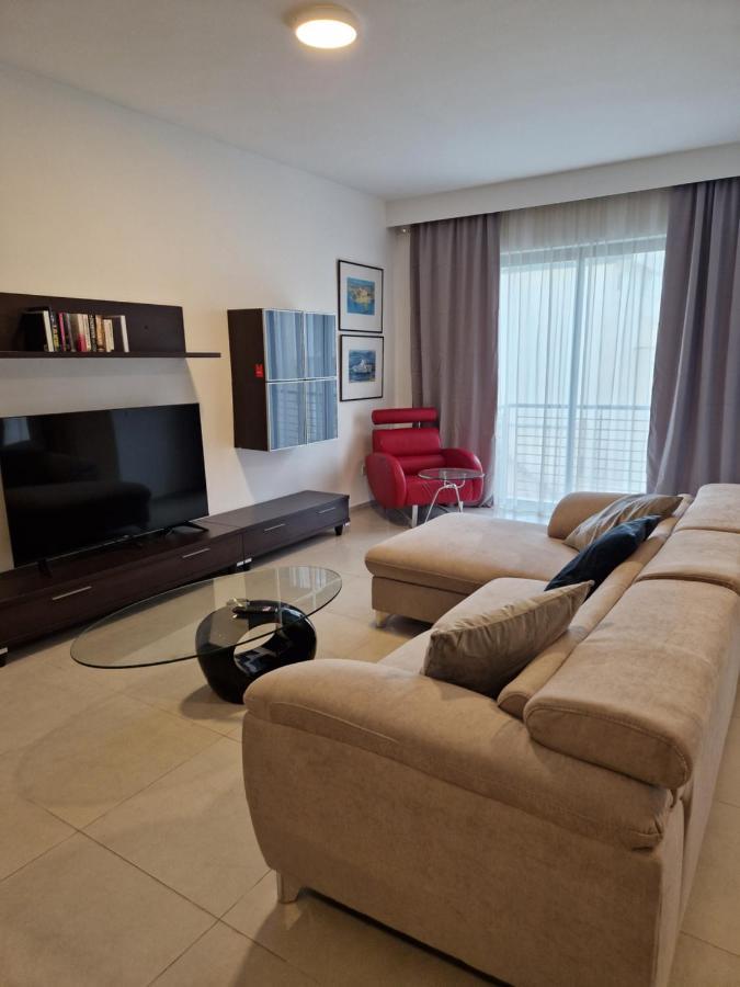 Korzo Suites St. Julian'S Exteriér fotografie