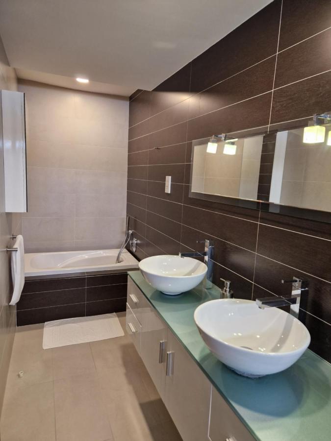 Korzo Suites St. Julian'S Exteriér fotografie