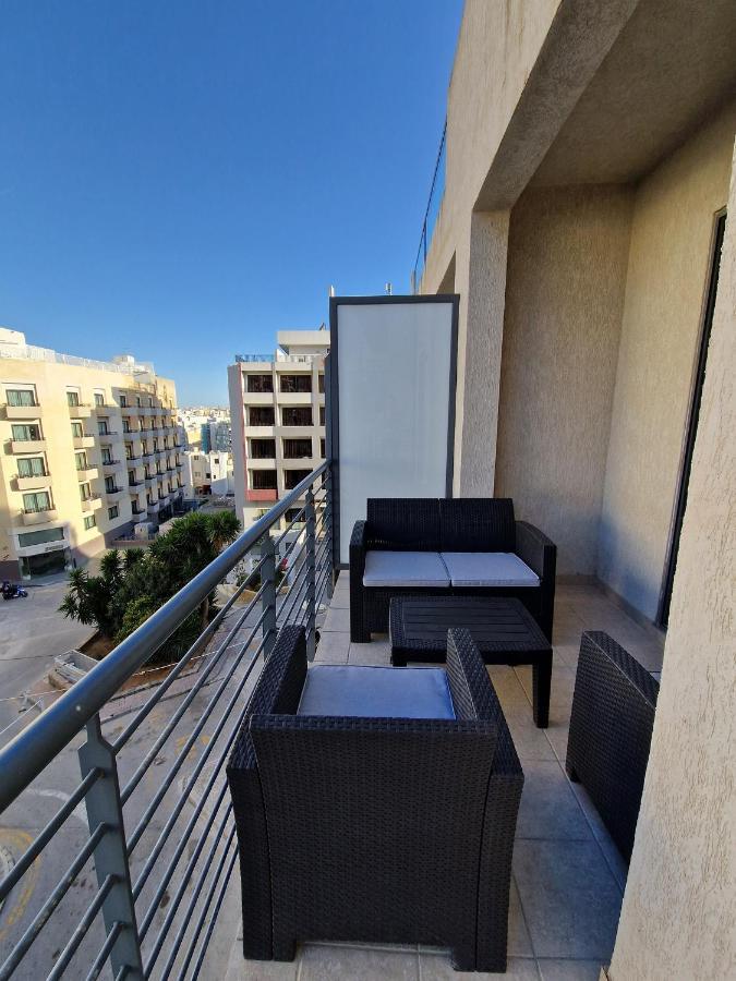 Korzo Suites St. Julian'S Exteriér fotografie