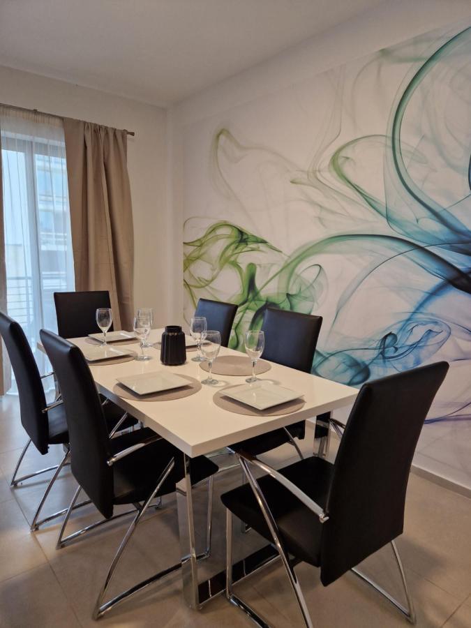 Korzo Suites St. Julian'S Exteriér fotografie
